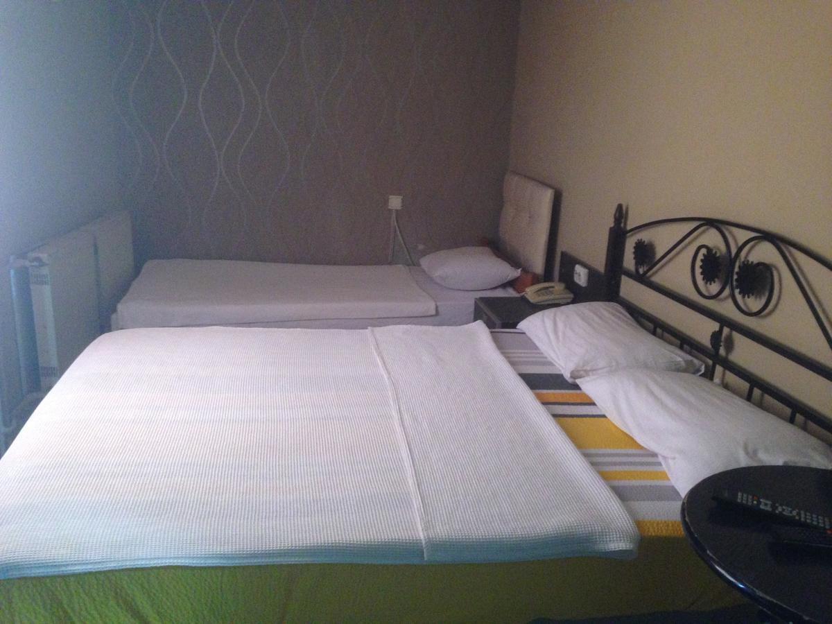 Hotel Haymanali Сёке Экстерьер фото