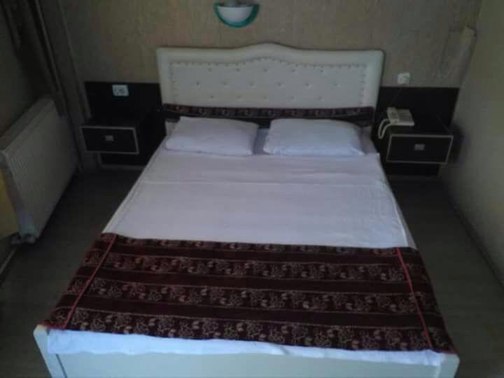 Hotel Haymanali Сёке Экстерьер фото